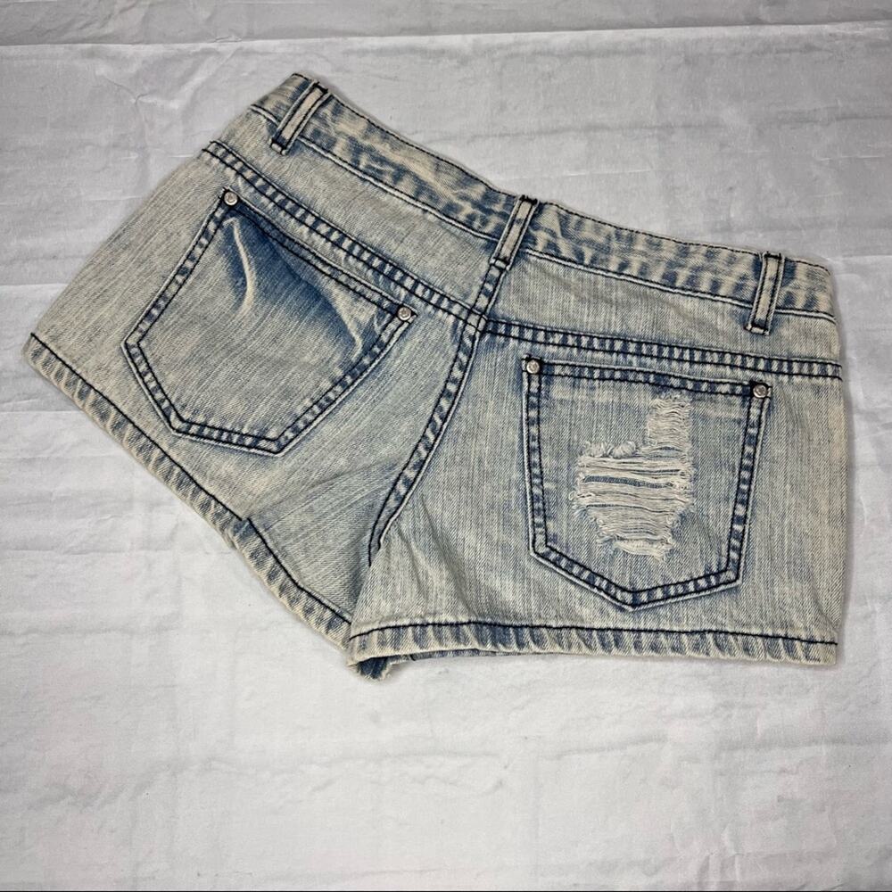 Blue Faith Shorts 5/6 NWOT - Picture 2 of 3